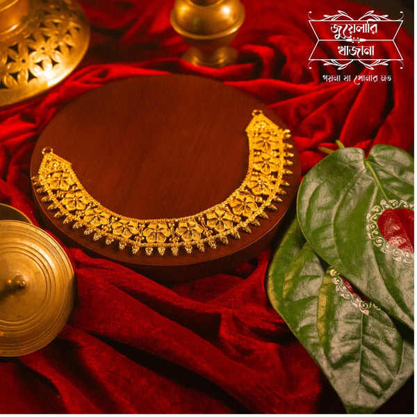 Stylish Gold Plated Purba necklace image 0