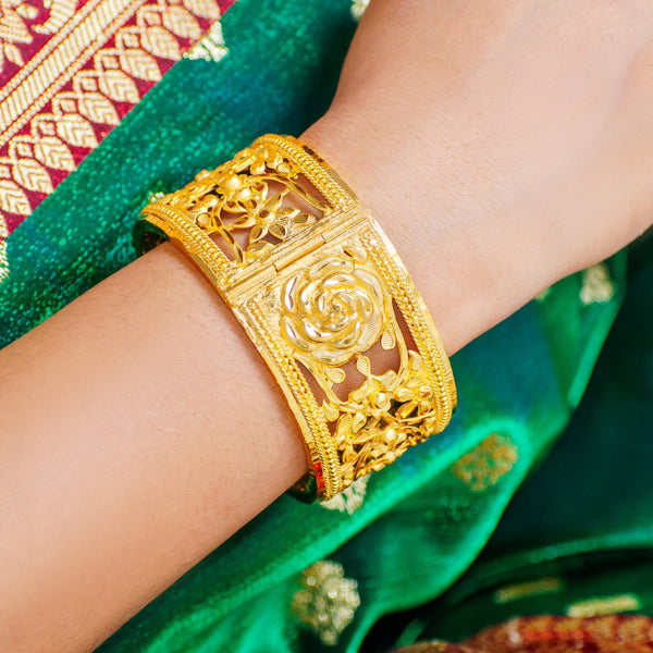 Premium Gold Plated Sabeki Golap Chur image 1
