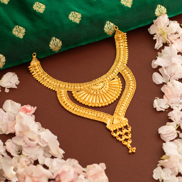 Premium Gold Plated Tamanna Necklace with Earrings