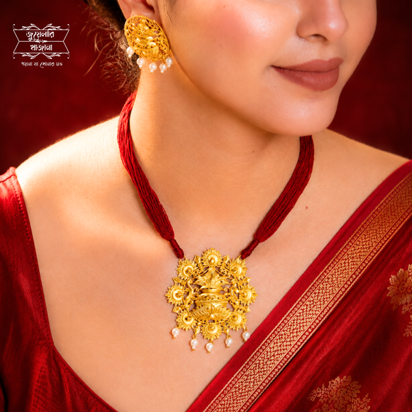 Premium Gold Plated Ghara Pendant with Earrings