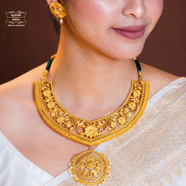 Premium Gold Plated Ramani Necklace with Earrings