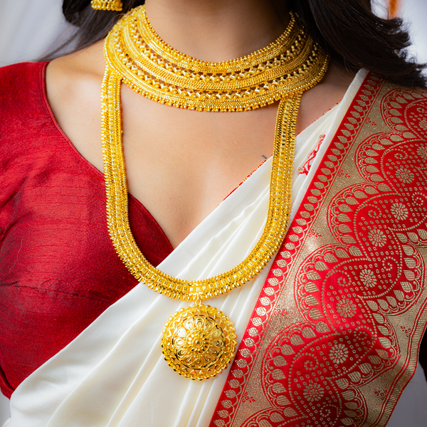 Premium Gold Plated Sohochari U sitahar with Earrings